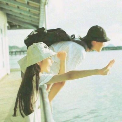 春风送暖耕地忙，抢抓农时绘丰年